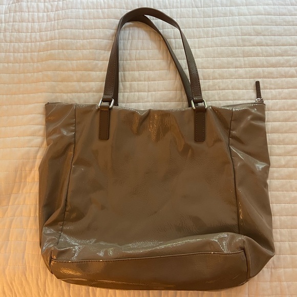 Marc by Mark Jacobs taupe shoulder bag - Picture 3 of 6